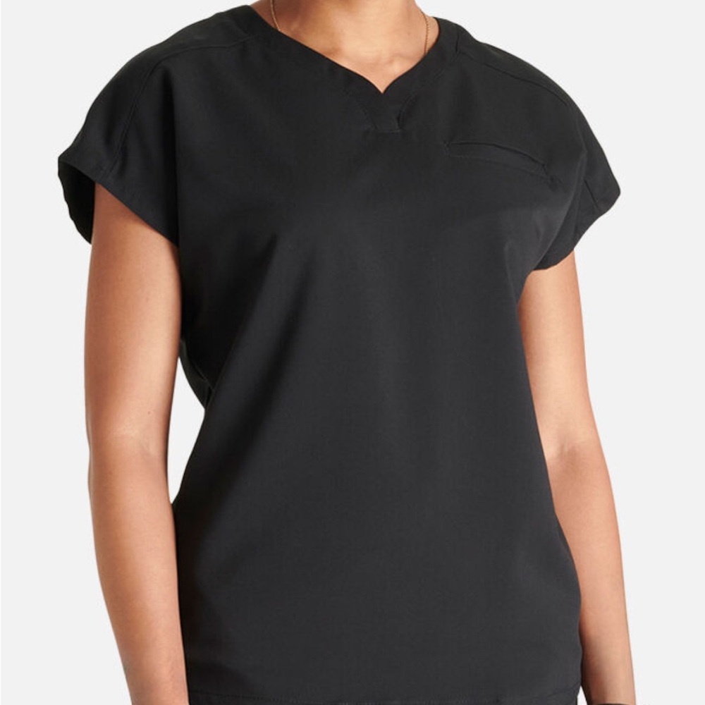 Cherokee Women’s Dolman Sleeve Scrub Top